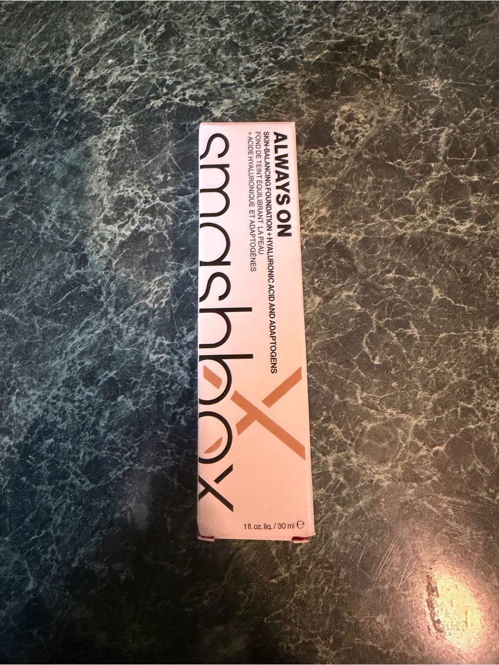 Smashbox Always On: Skin-Balancing Foundation (L20-W)